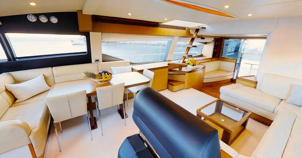 Ferretti 630 ESCAPE