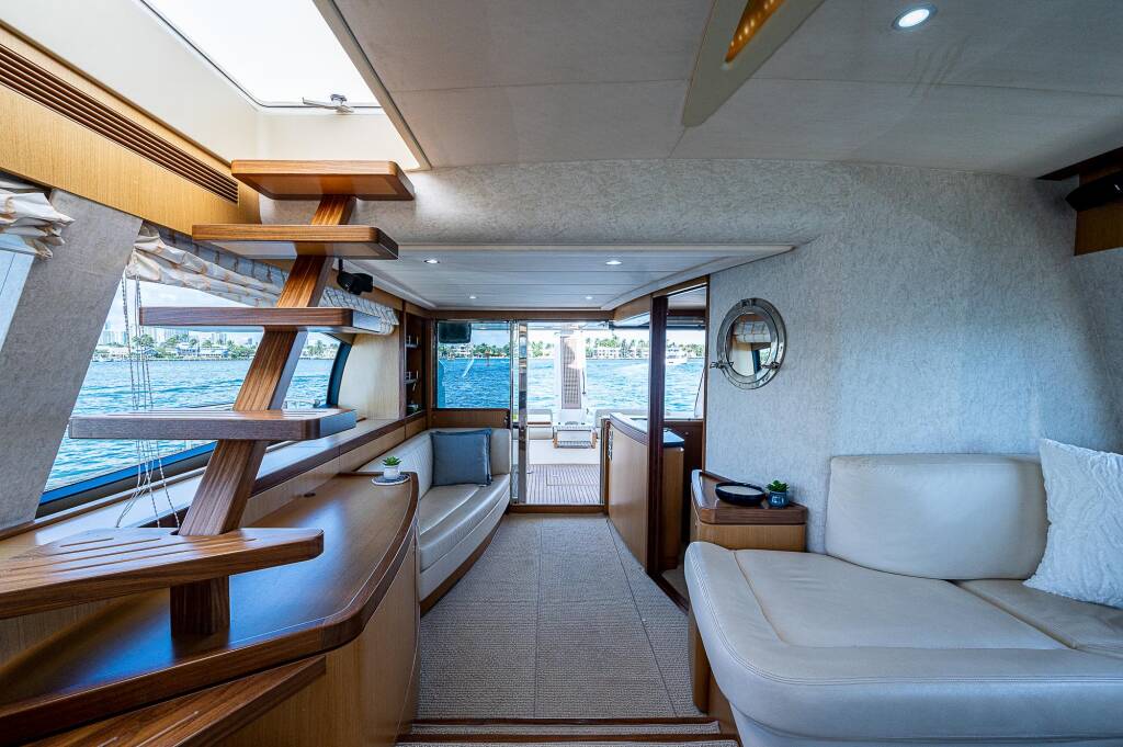 Ferretti 630 ESCAPE