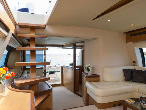 Ferretti 630 ESCAPE