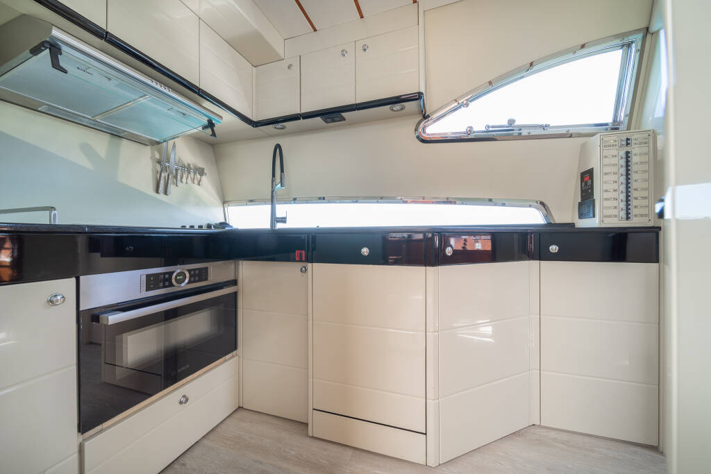 Ferretti 68 SIMPLY BRILLIANT