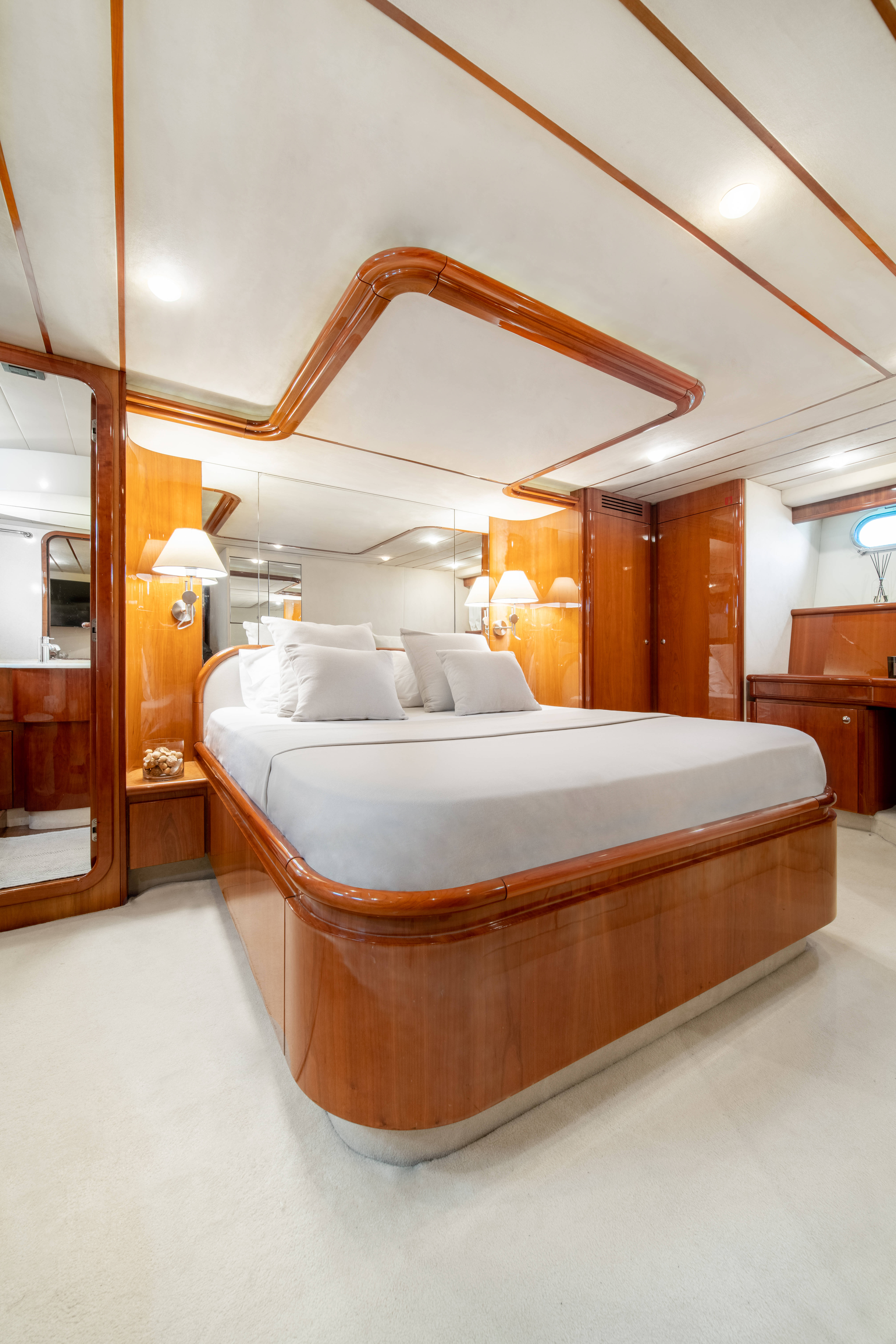 Ferretti 68 SIMPLY BRILLIANT