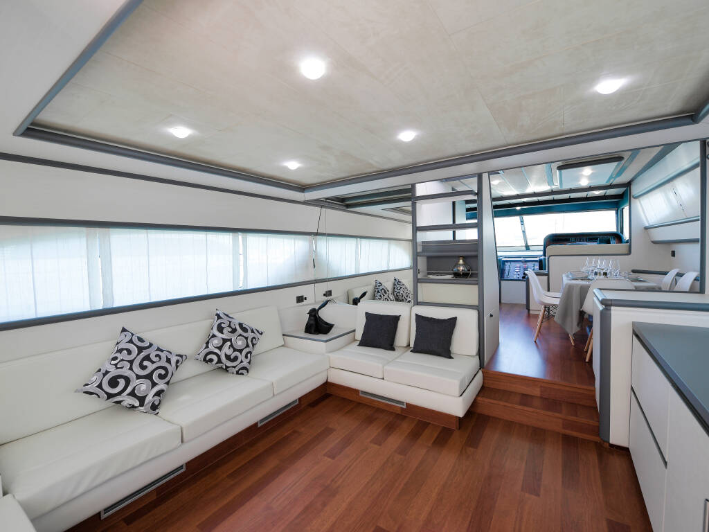 Ferretti 70 Celine