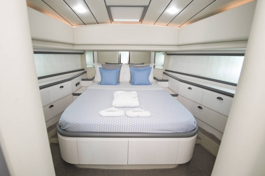 Ferretti 70 Celine