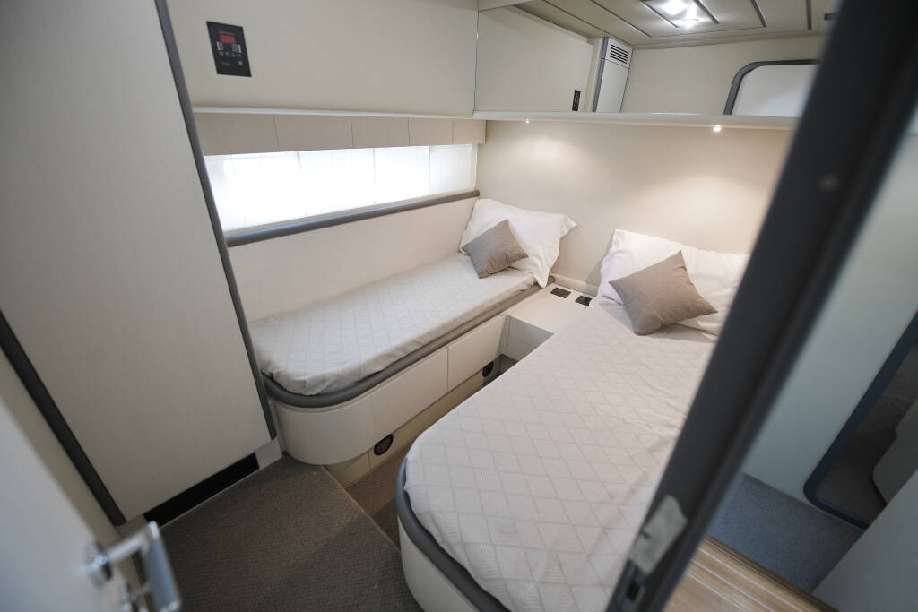 Ferretti 70 Celine