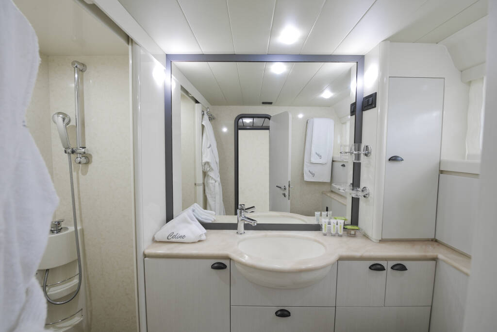 Ferretti 70 Celine