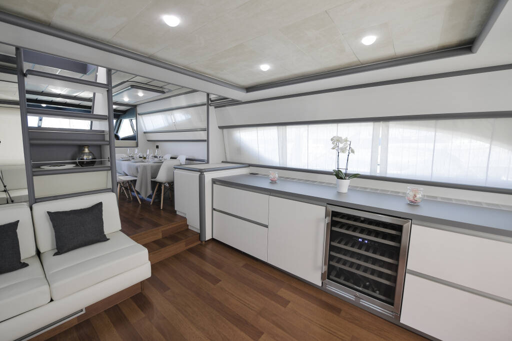 Ferretti 70 Celine