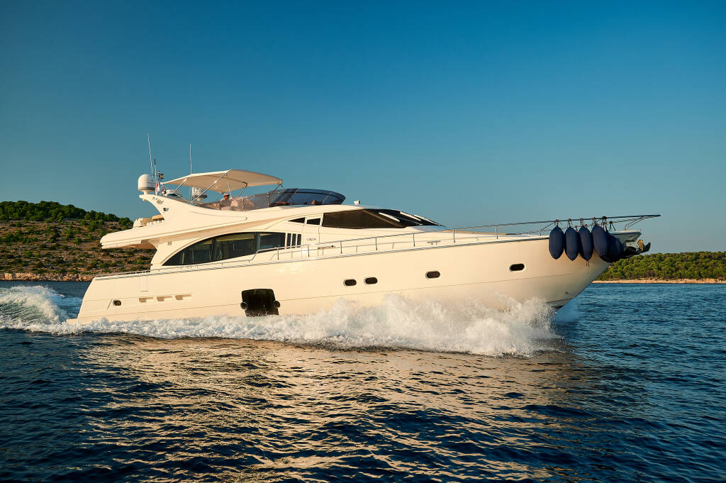 Ferretti 731 Stella d'Oro