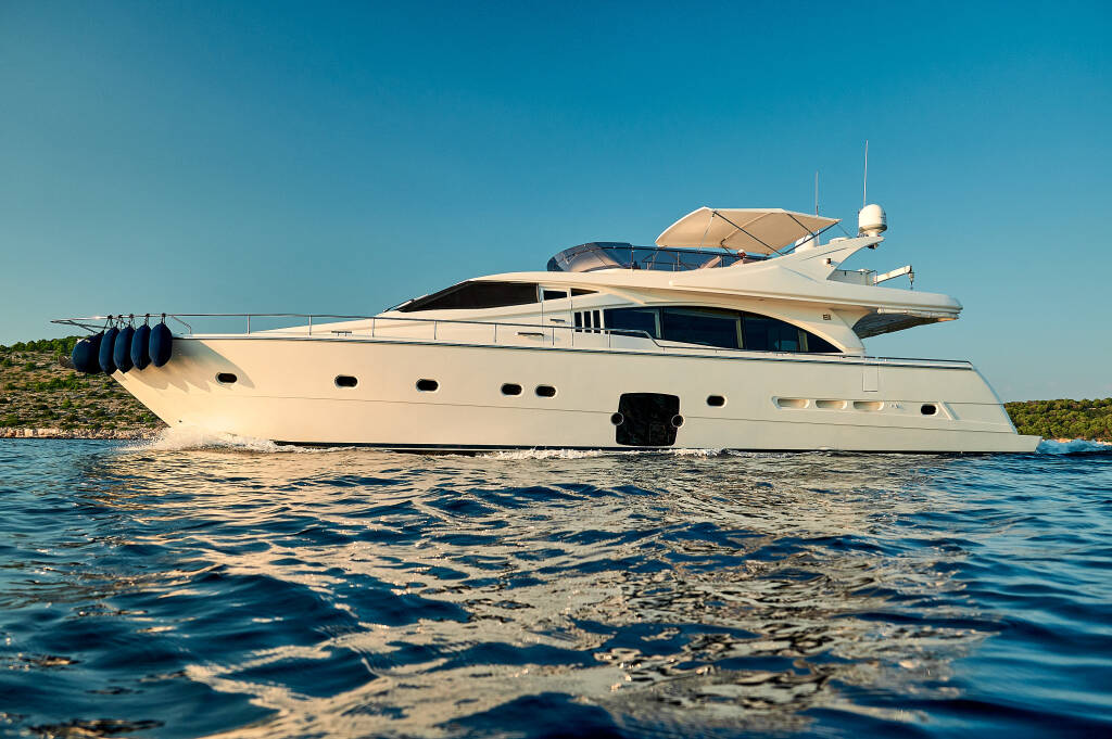 Ferretti 731 Stella d'Oro