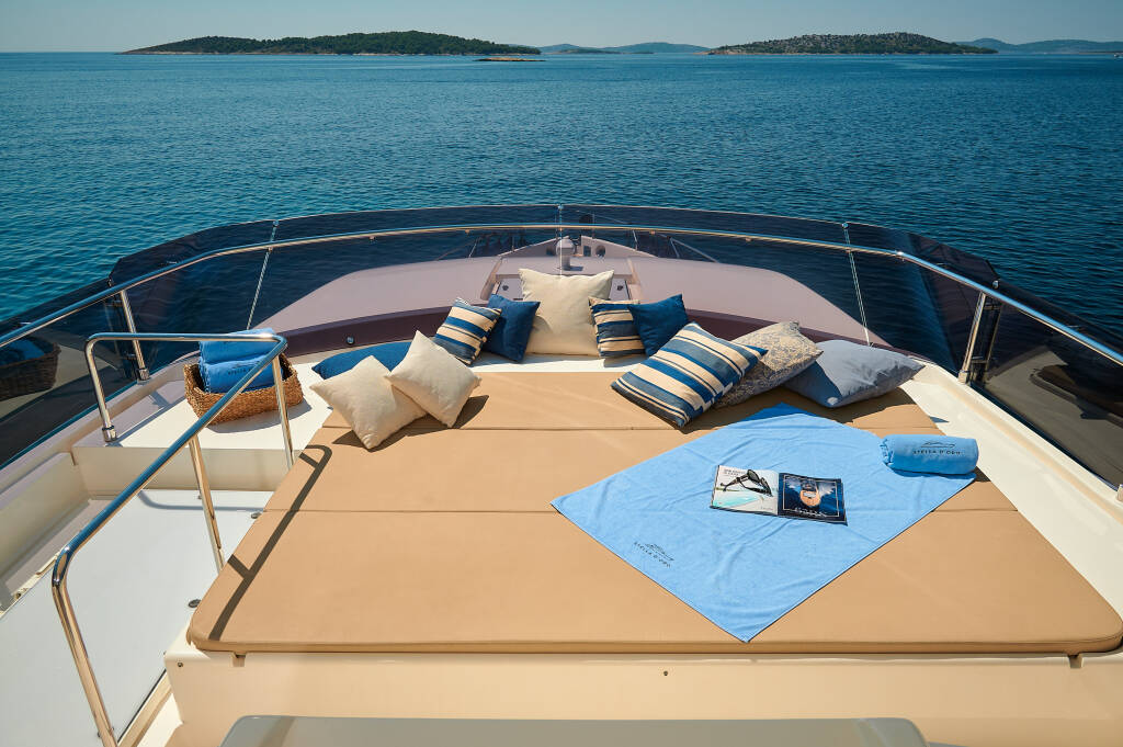 Ferretti 731 Stella d'Oro