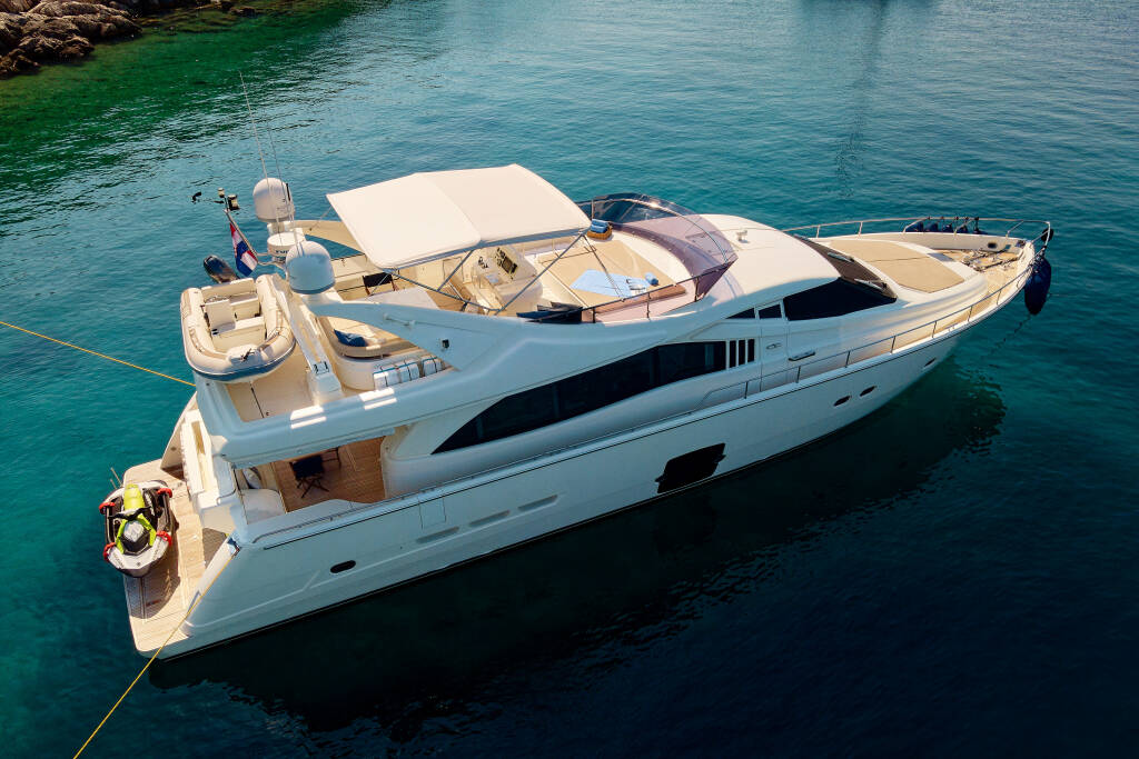 Ferretti 731 Stella d'Oro