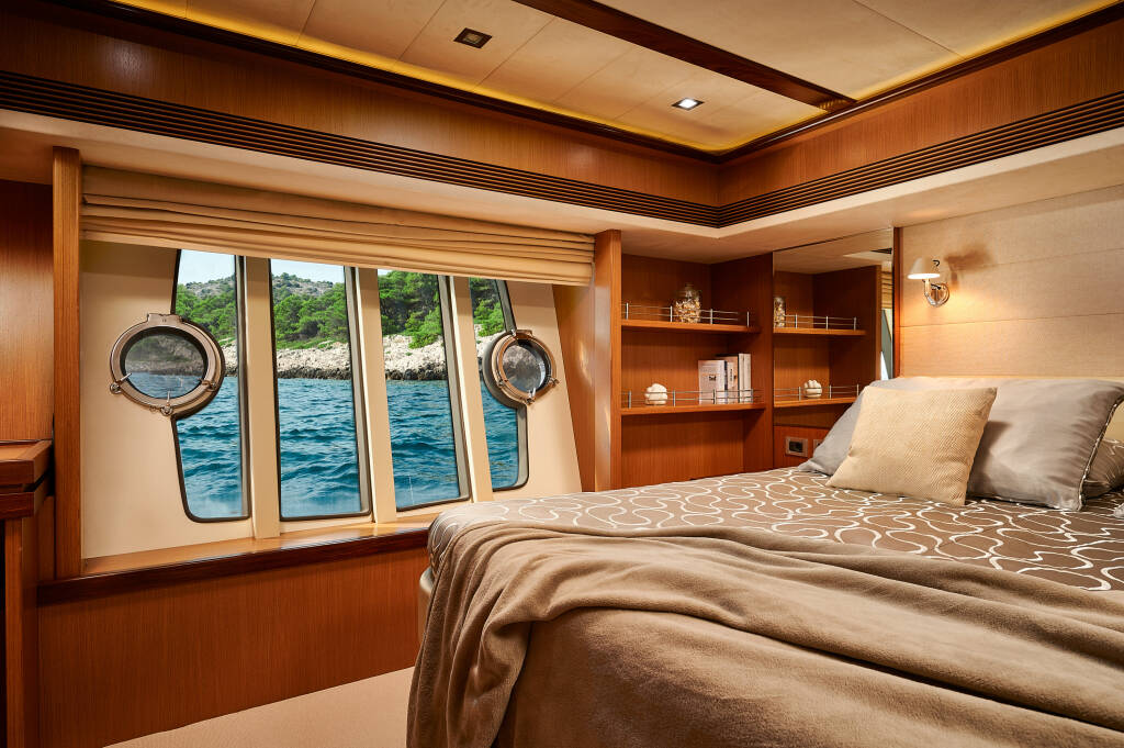 Ferretti 731 Stella d'Oro