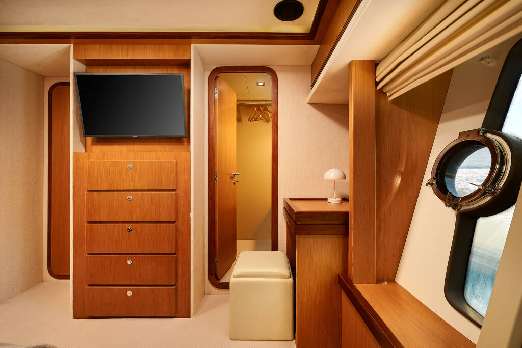 Ferretti 731 Stella d'Oro