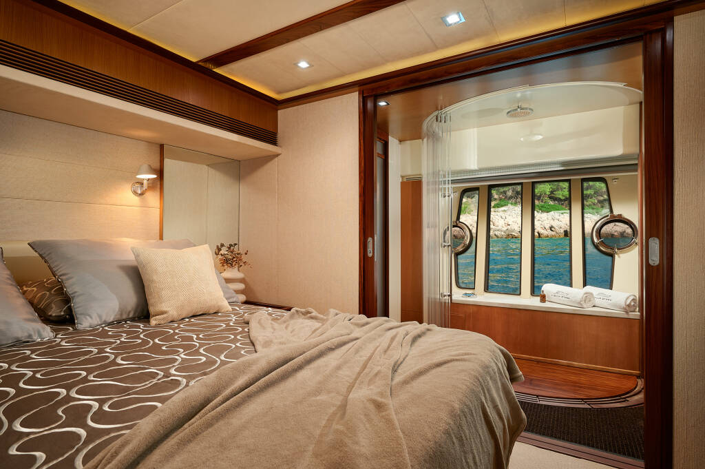 Ferretti 731 Stella d'Oro