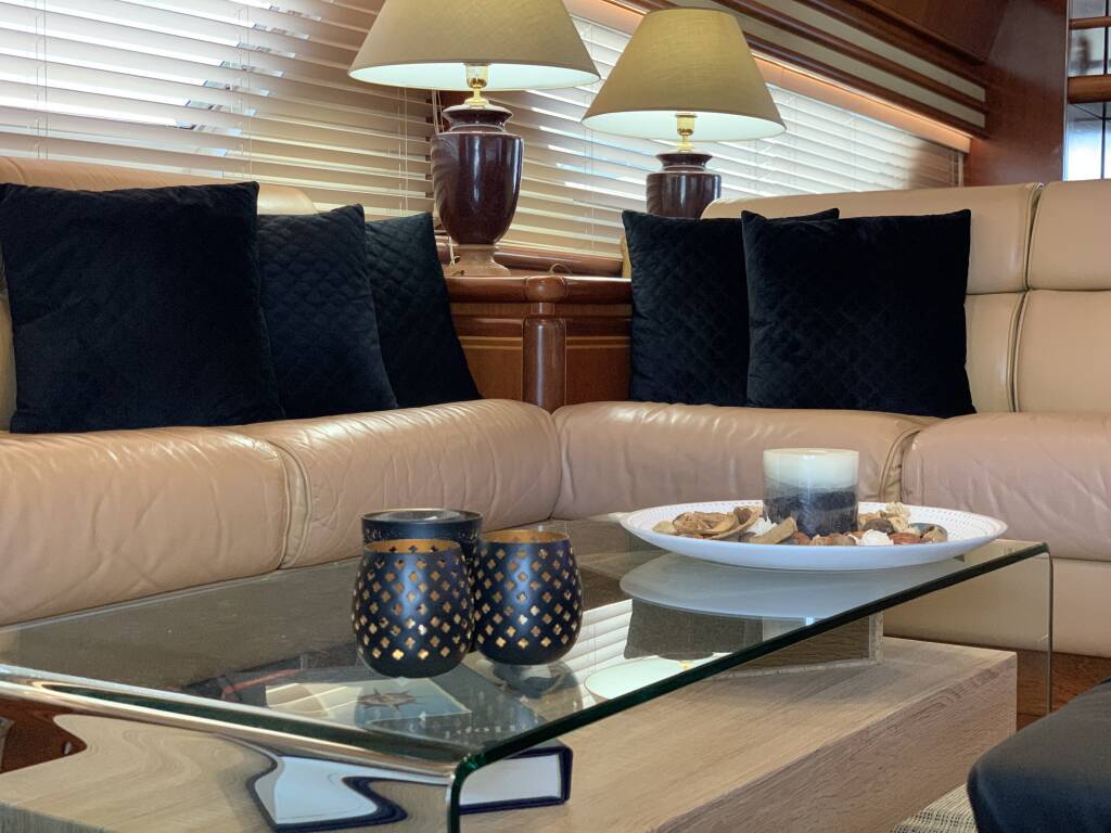Ferretti 76' Fly Bruno
