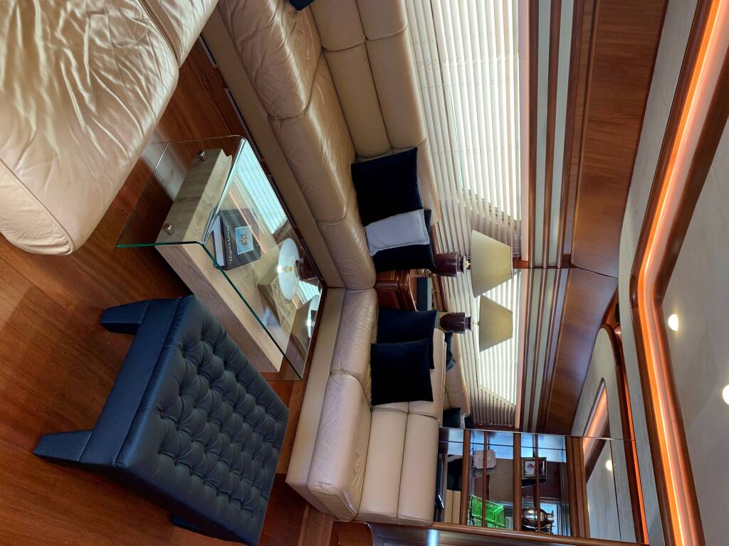 Ferretti 76' Fly Bruno