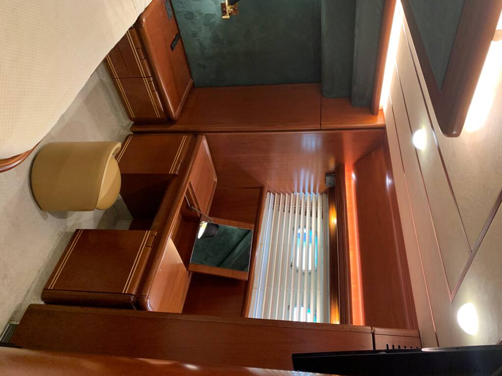 Ferretti 76' Fly Bruno
