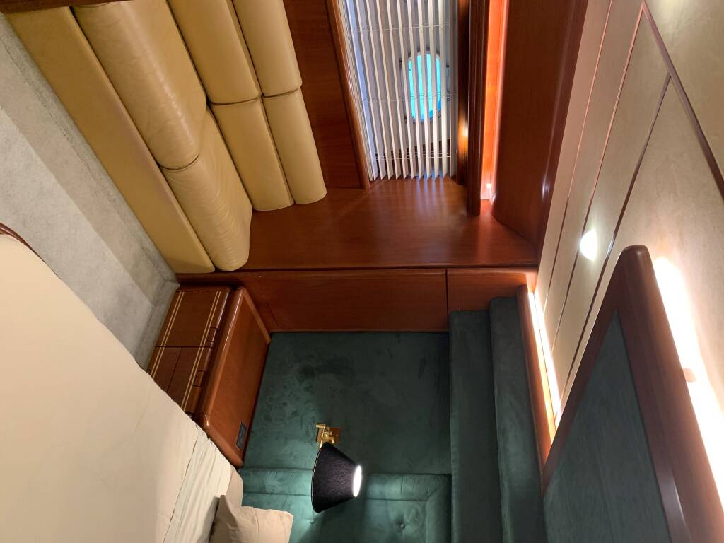 Ferretti 76' Fly Bruno