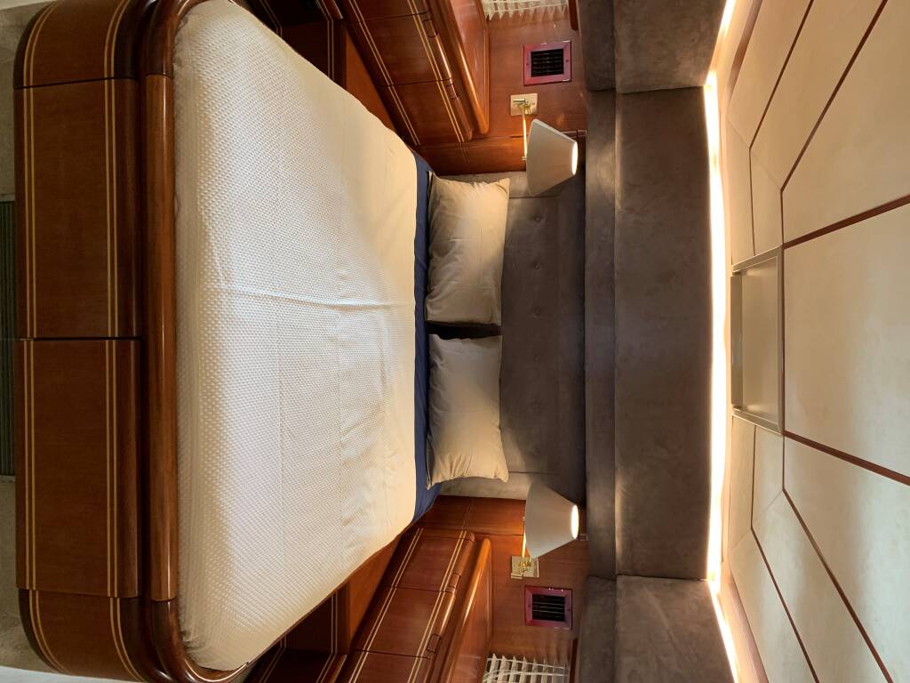 Ferretti 76' Fly Bruno