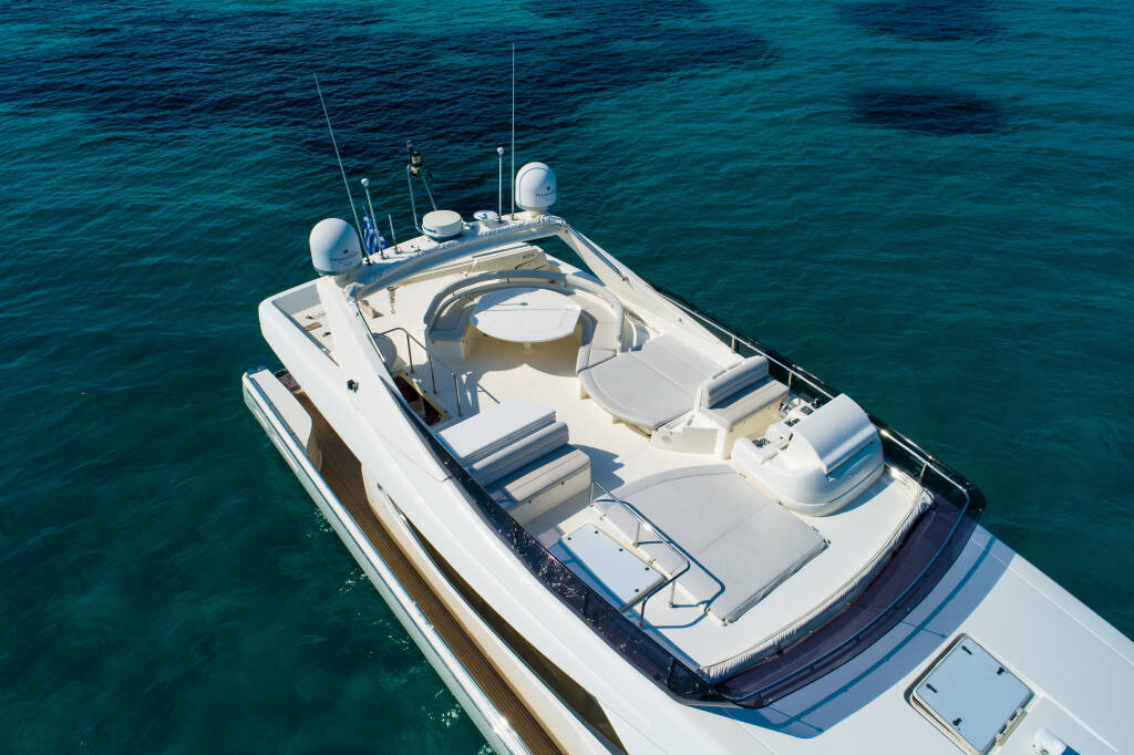 Ferretti 780 Nineteen