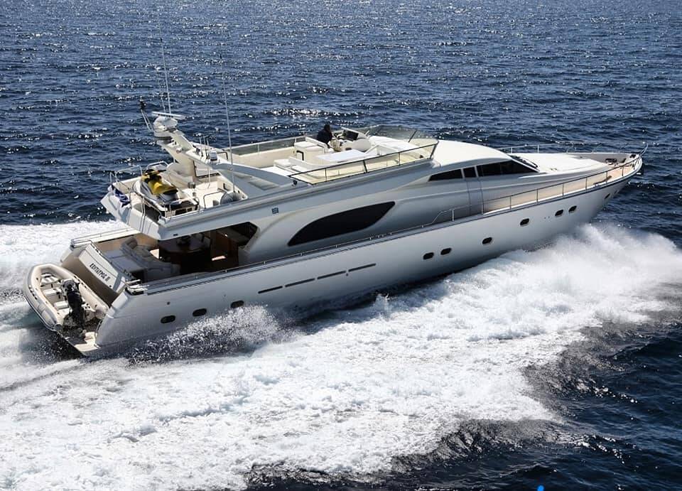 Ferretti 80 Kentavros II