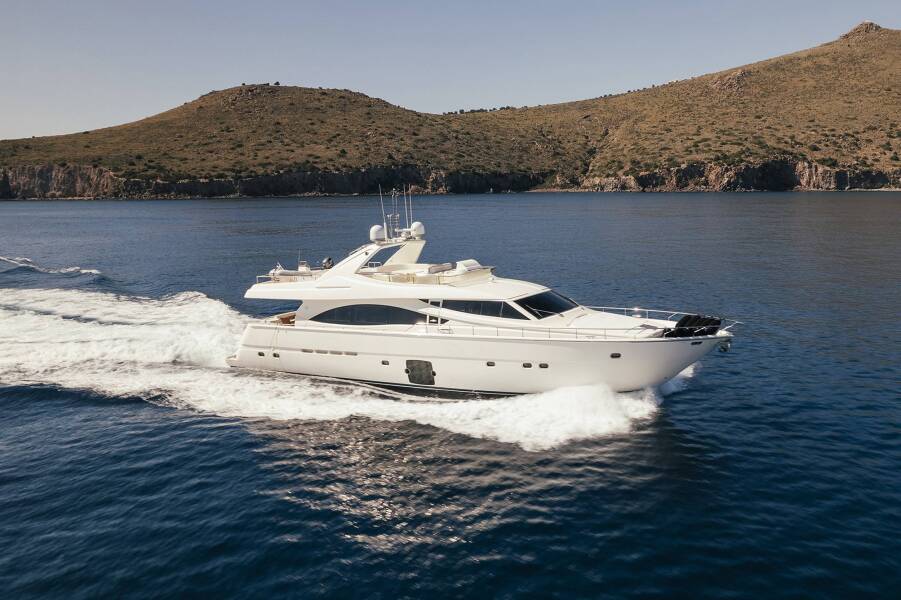 Ferretti Yachts 830 • Lidia