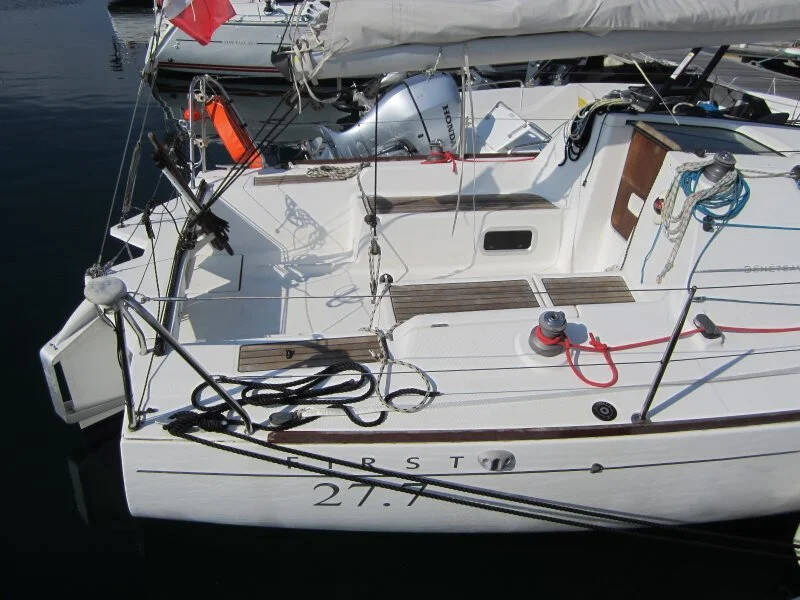 First 27.7 Flashe