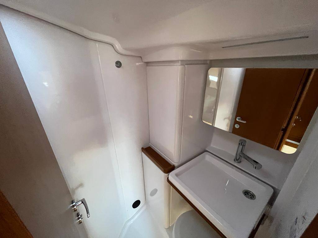 First 36 ULTRA FIRST