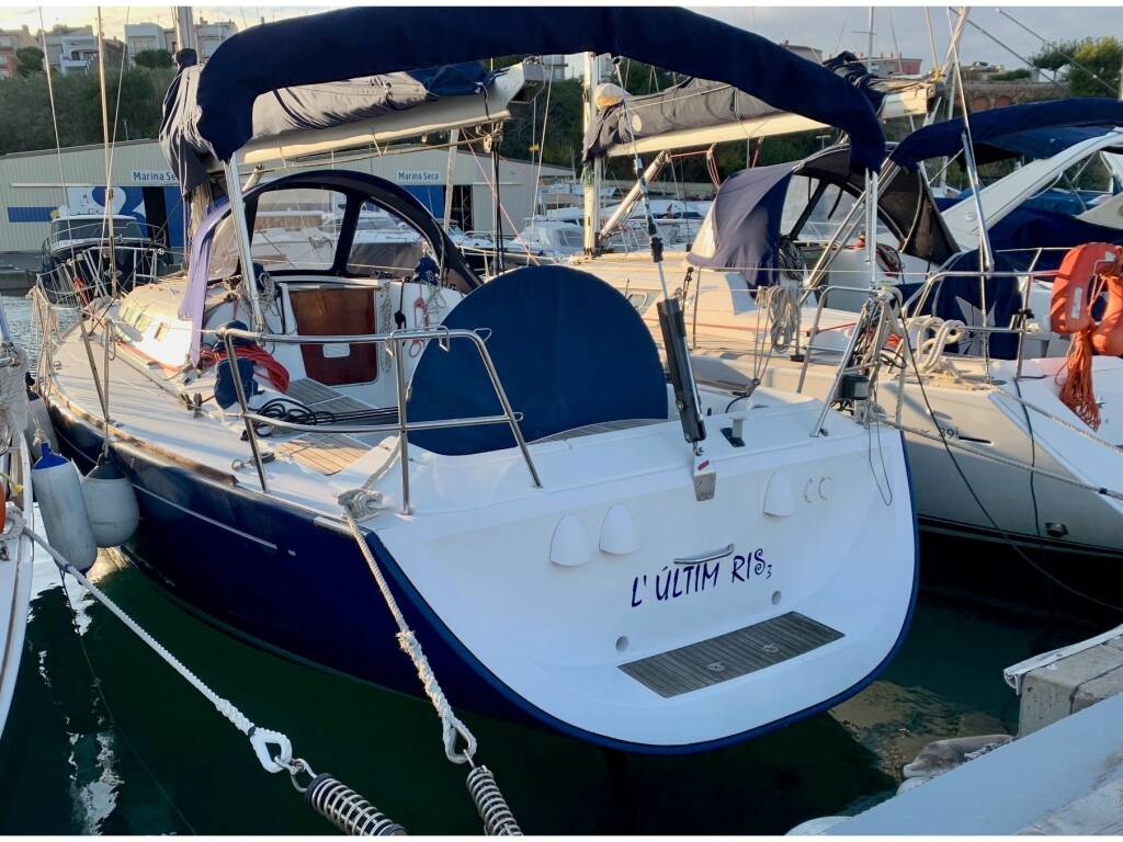 First 40.7 L'Últim Ris 3