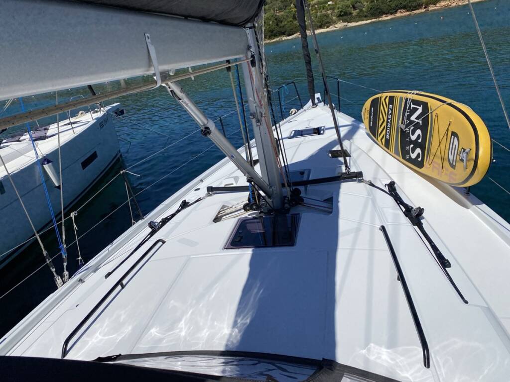 First 44 Saetta