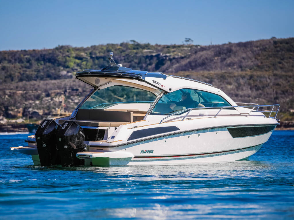 Flipper 900 ST Macka Monika