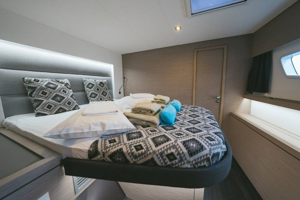 Fountaine Pajot 47 SAONA LUX  AquaSpirit