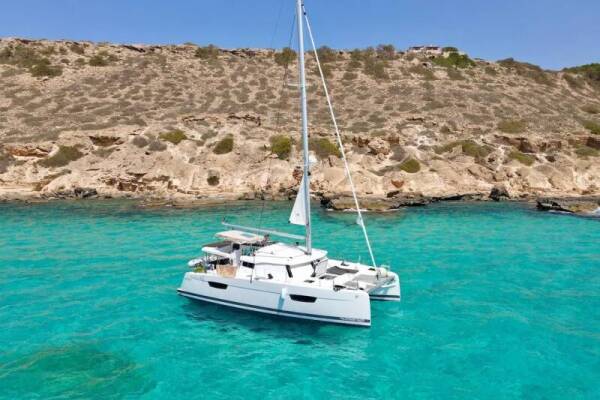 Fountaine Pajot Astrea 42 Maestro Kahuna