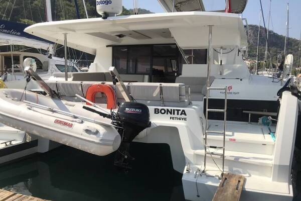 Fountaine Pajot Astrea 42 Bonita
