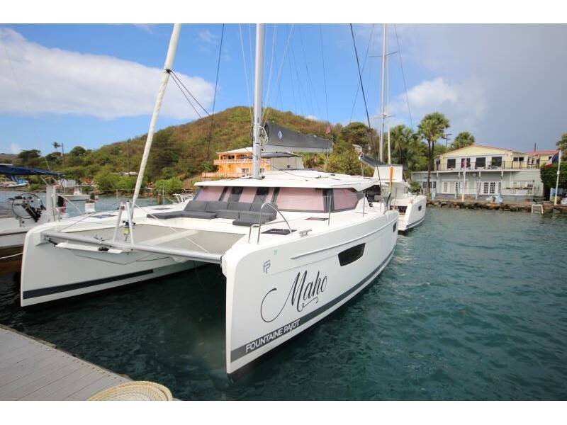 Fountaine Pajot Astrea 42 Maho