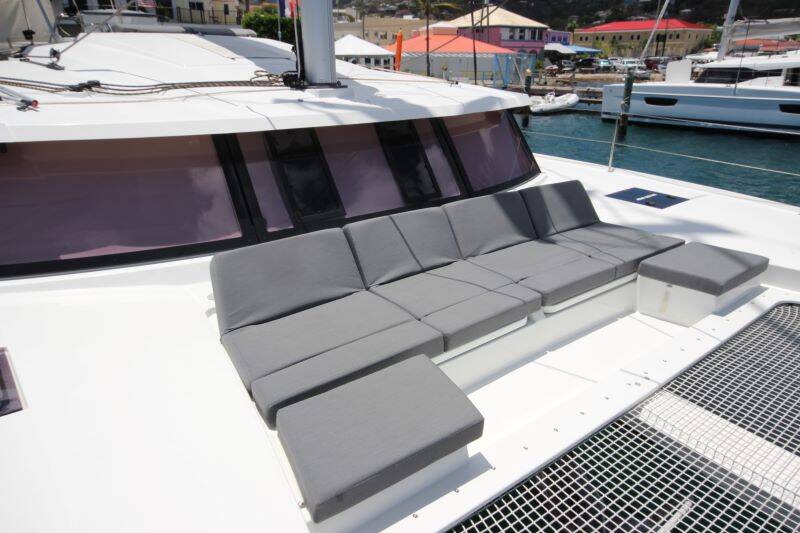 Fountaine Pajot Astrea 42 Maho