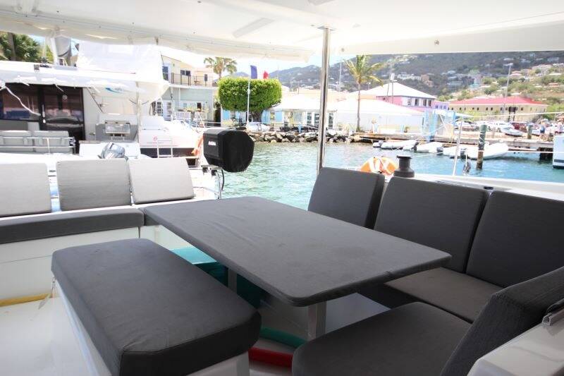 Fountaine Pajot Astrea 42 Maho