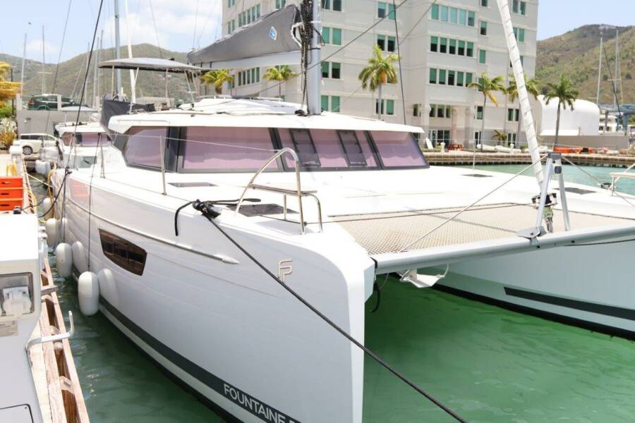 Fountaine Pajot Astrea 42 Time Thief