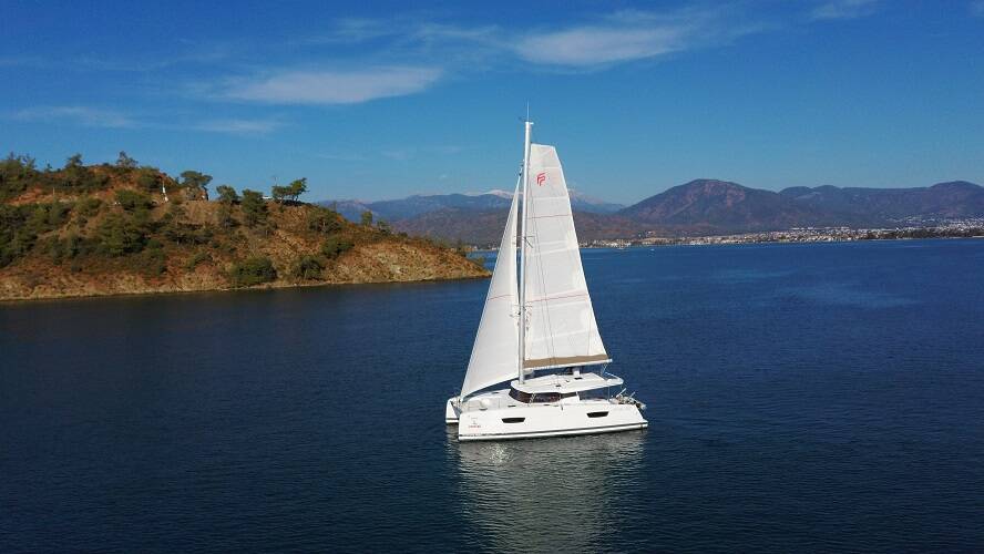 Fountaine Pajot Astrea 42 Reina