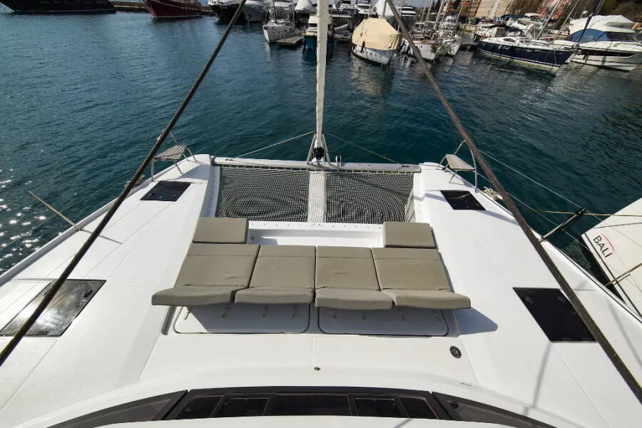 Fountaine Pajot Astrea 42 Le Bart