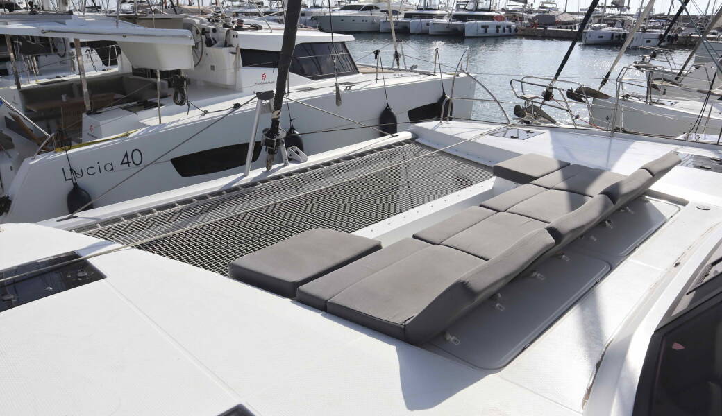 Fountaine Pajot Astrea 42 