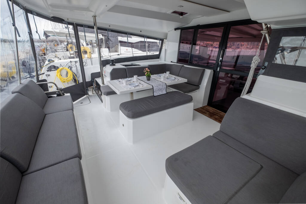 Fountaine Pajot Astréa 42 Orestes
