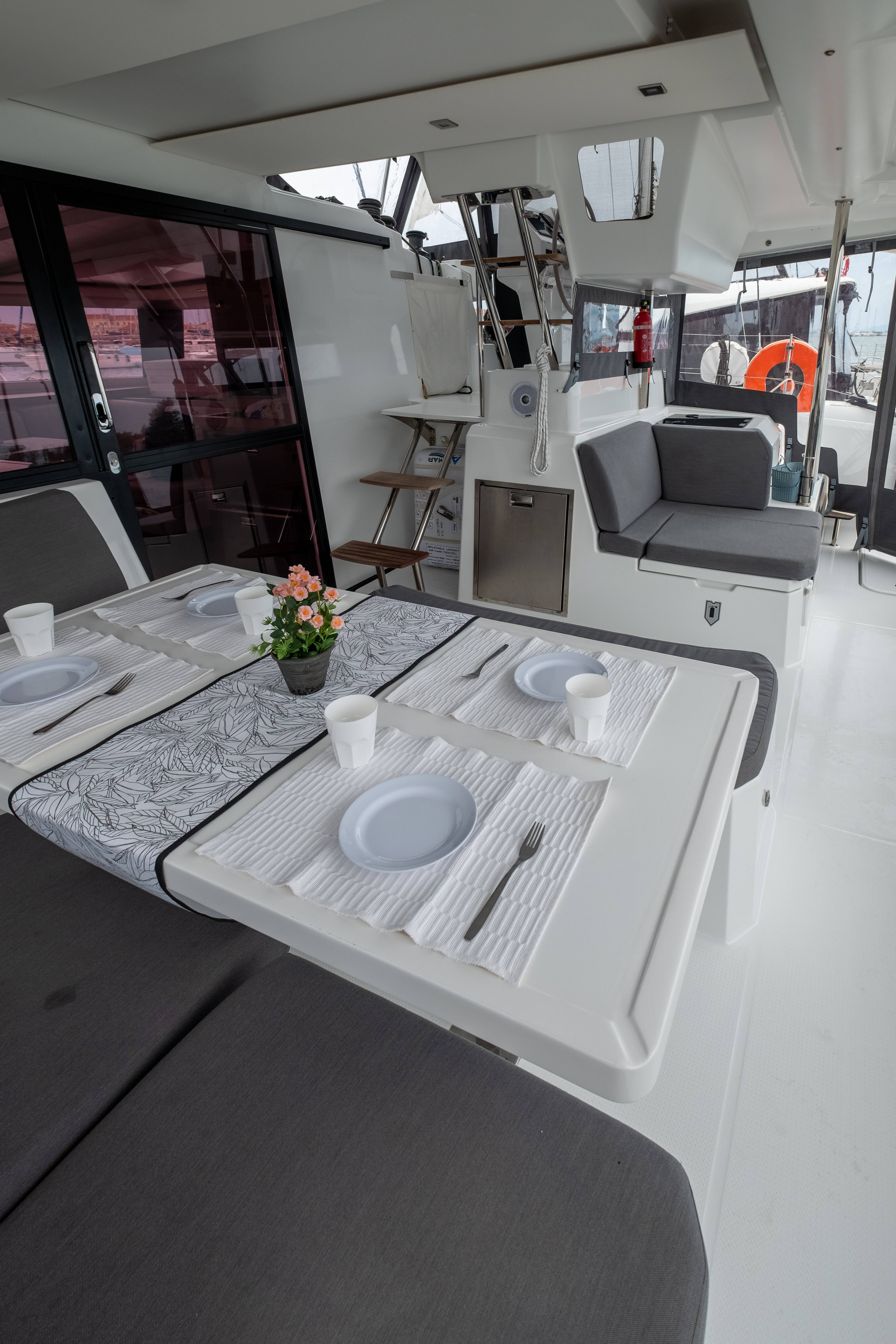 Fountaine Pajot Astréa 42 Orestes