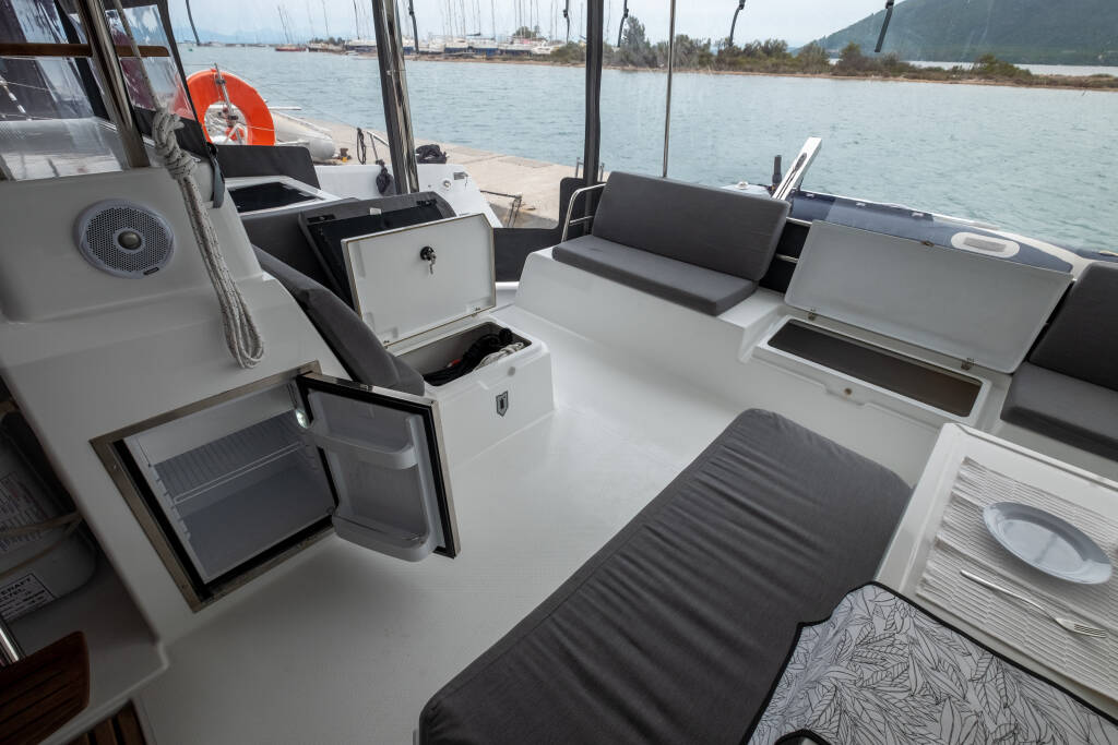 Fountaine Pajot Astréa 42 Orestes
