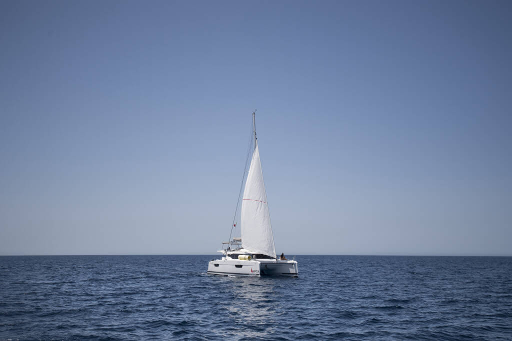 Fountaine Pajot Astréa 42  Astrea 
