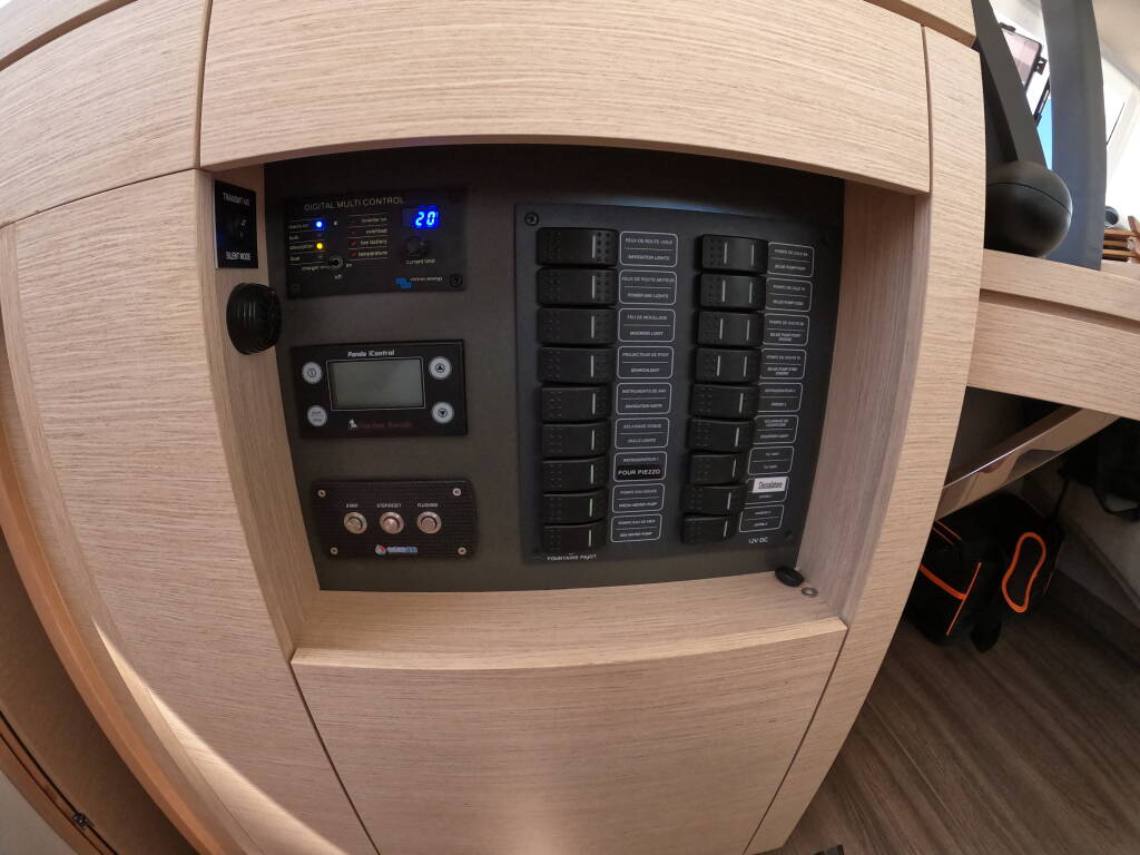 Fountaine Pajot Astréa 42  Astrea 