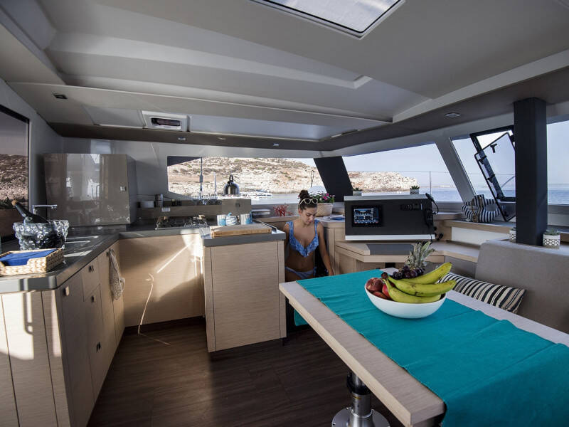 Fountaine Pajot Astréa 42  Astrea 