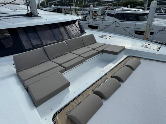 Fountaine Pajot Astrea 42 Unsupervised