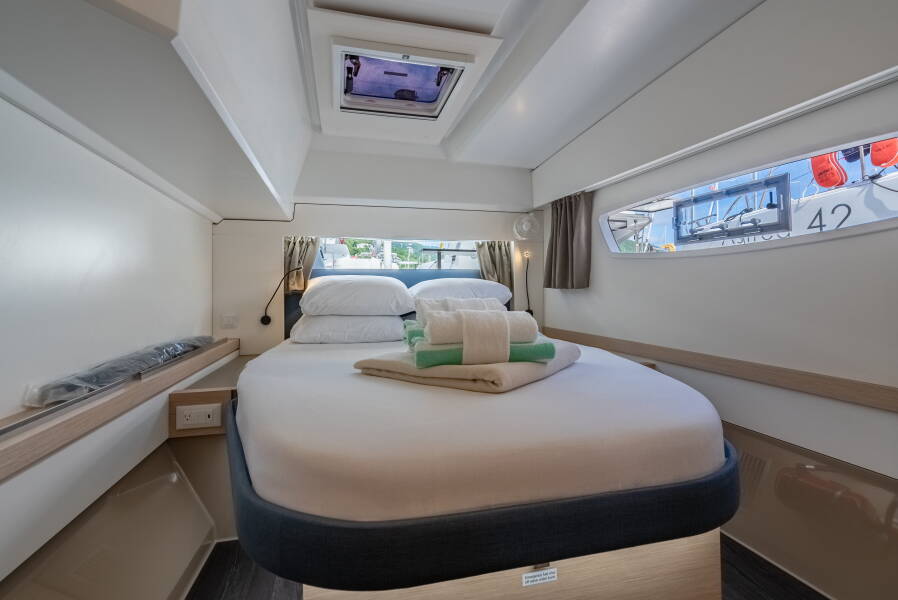Fountaine Pajot Astrea 42 Rendezvous III