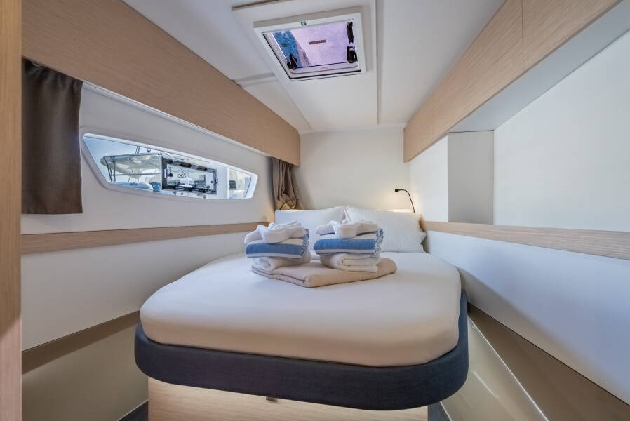 Fountaine Pajot Astrea 42 Rendezvous III