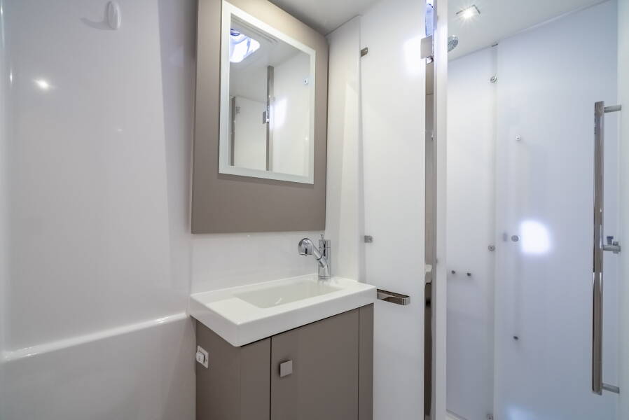 Fountaine Pajot Astrea 42 Rendezvous III